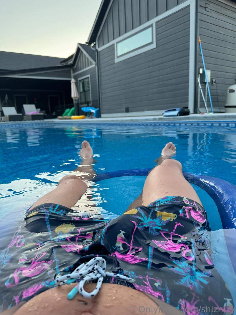 Enjoying some pool time 