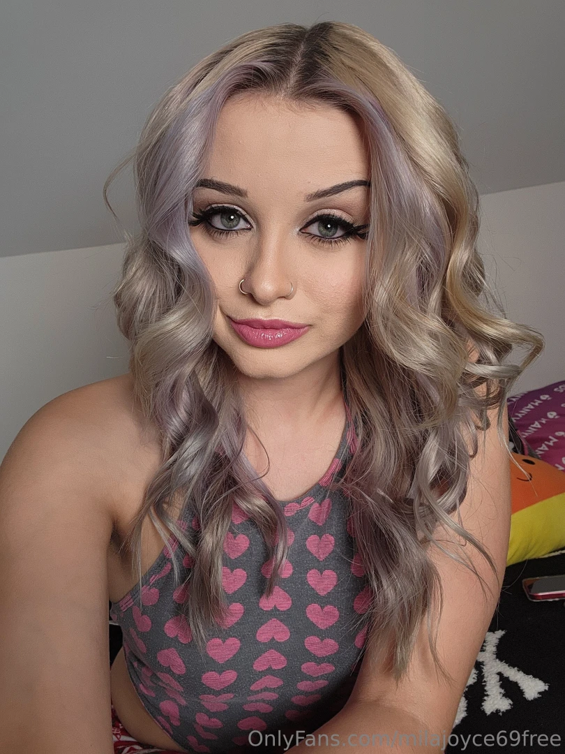 Sub to my vip page milajoyce69 if you want 4 free vids every month so part 1 