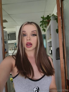 Hey i m rlly sexy and post lots of porn and nudes on my vip page
