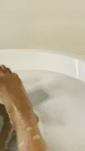 Up close and personal with my feet while i bathe explaining a few of