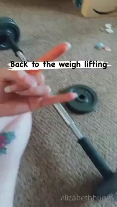 Getting back into my weight lifting sweaty business 