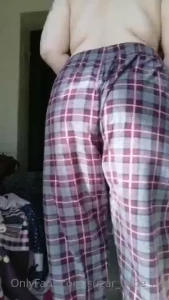 Happy humpday come bury your face between these cheeks