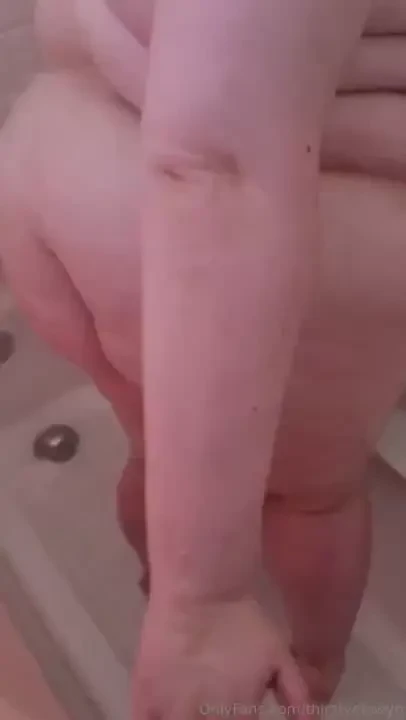 Teasing my roomie by jiggling my fat ass as she records me 