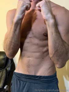 Don t worry your gamer boyfriend will protect you from the noobs and