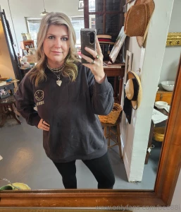 Work dayyyy--idk if you noticed a theme but it s sweatshirts and part 1