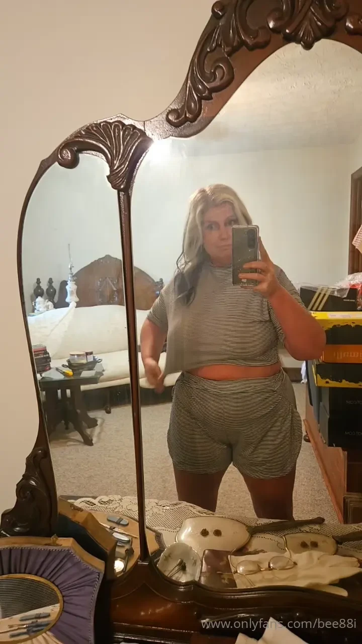 They are kinda cute that neck is high though 