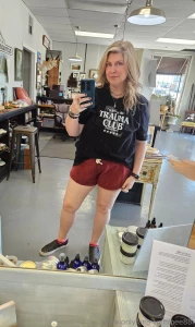 Work dayyyy and my beautiful new trauma club shirt i got a hoodie too