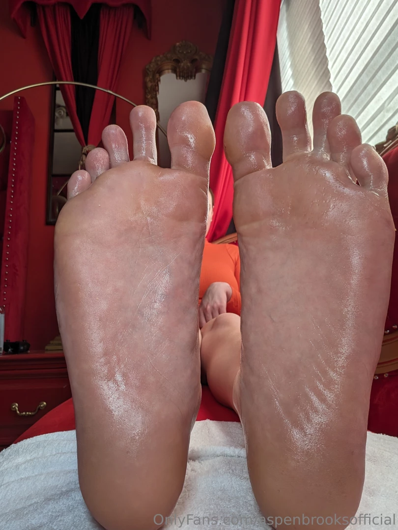 Dommy mommy wants to kick you in your balls then put you on all fours 