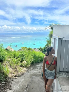 No filter- the water really looks like that and so do my boobs part 1