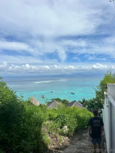 No filter- the water really looks like that and so do my boobs