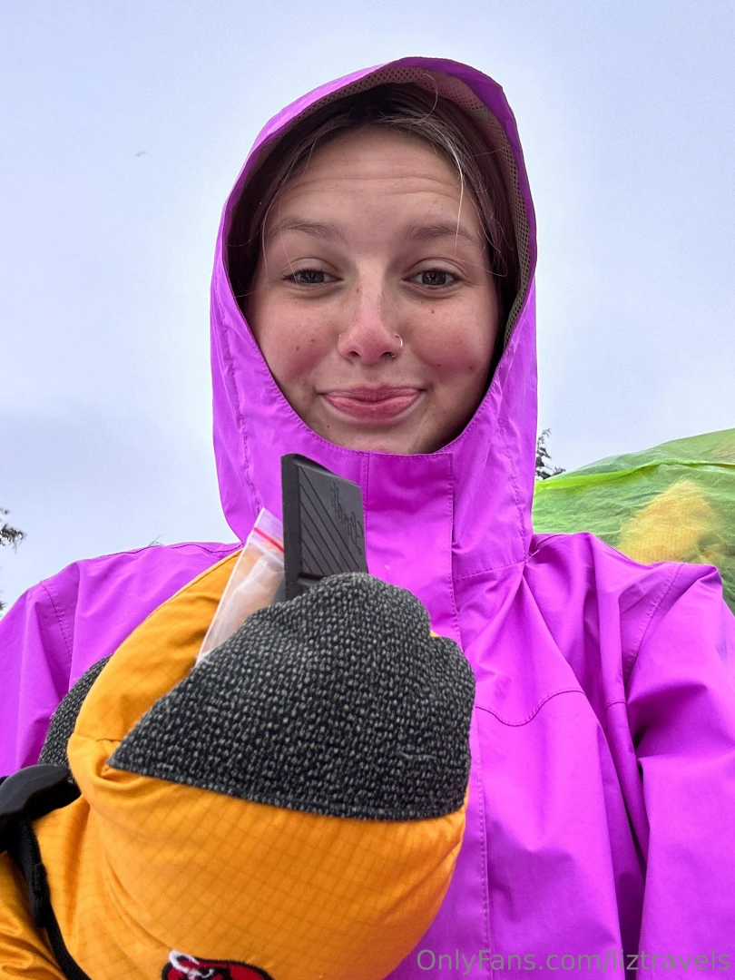 Another cold snowy cloudy day i only have two sets of clothes so 