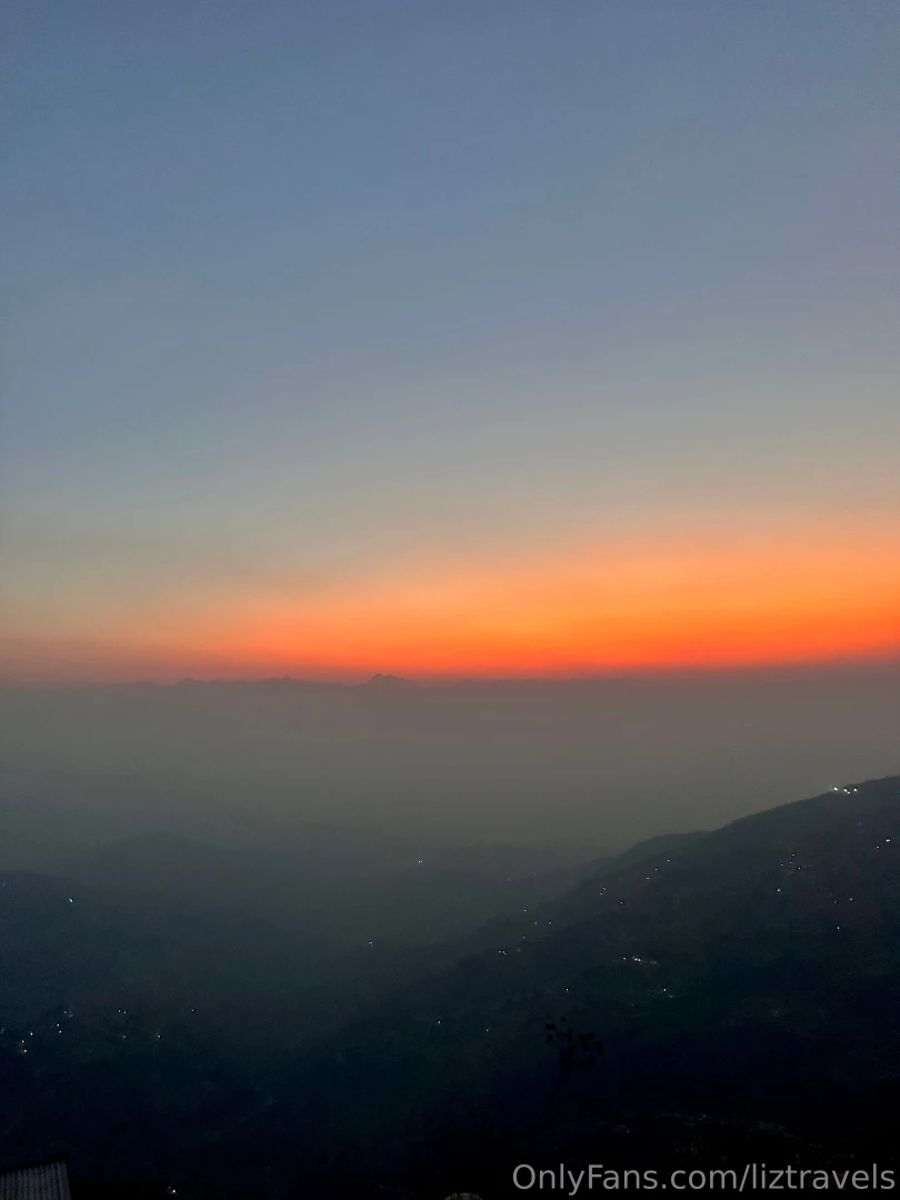 I m in nepal woke up at 3am for this hike haha part 3 