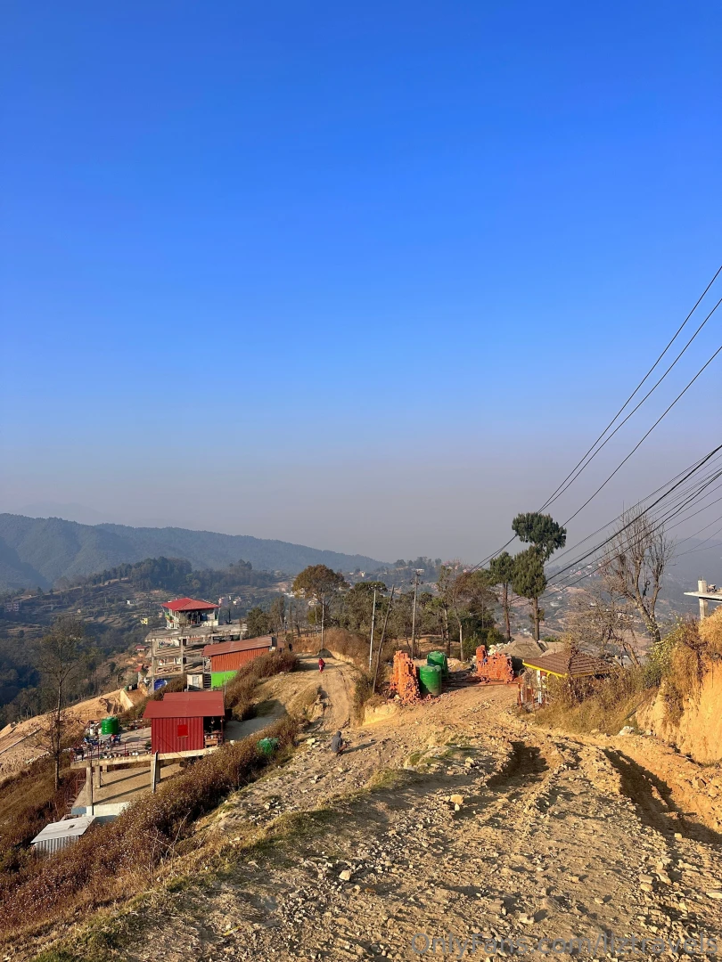 I m in nepal woke up at 3am for this hike haha 