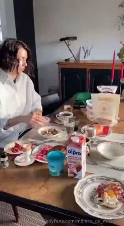 Beautiful morning today is a day of rest and the festive mood of 