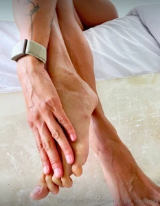 1 hour until my stream use this time wisely here s a task snap your