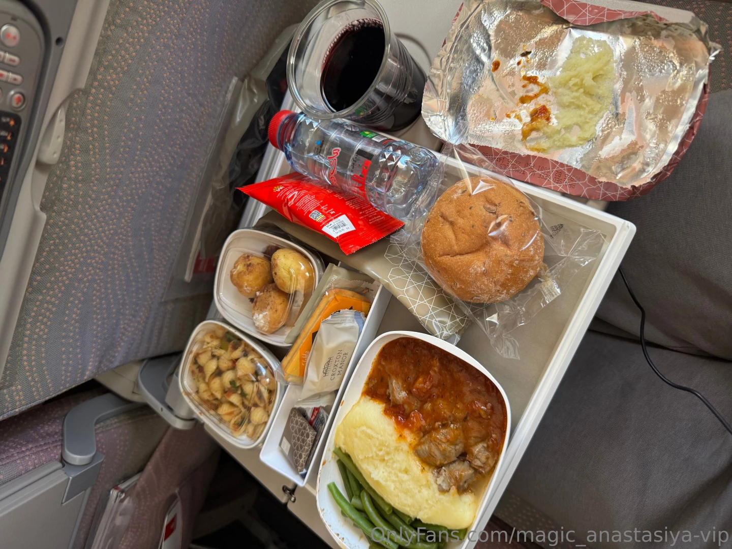 My flight and the food on the plane were delicious 