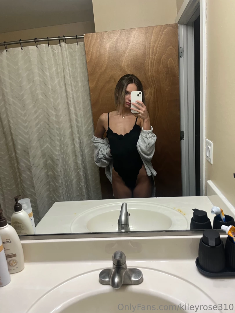 Wearing my favorite sexy look 