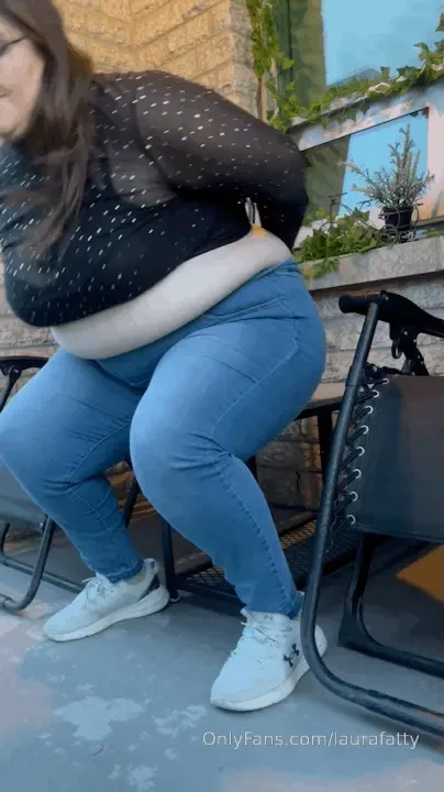 Ready to hangout tonight and get my stomach packed part 1 