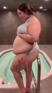 Wanna play in the hot tub with my love handles or belly or well you part 2