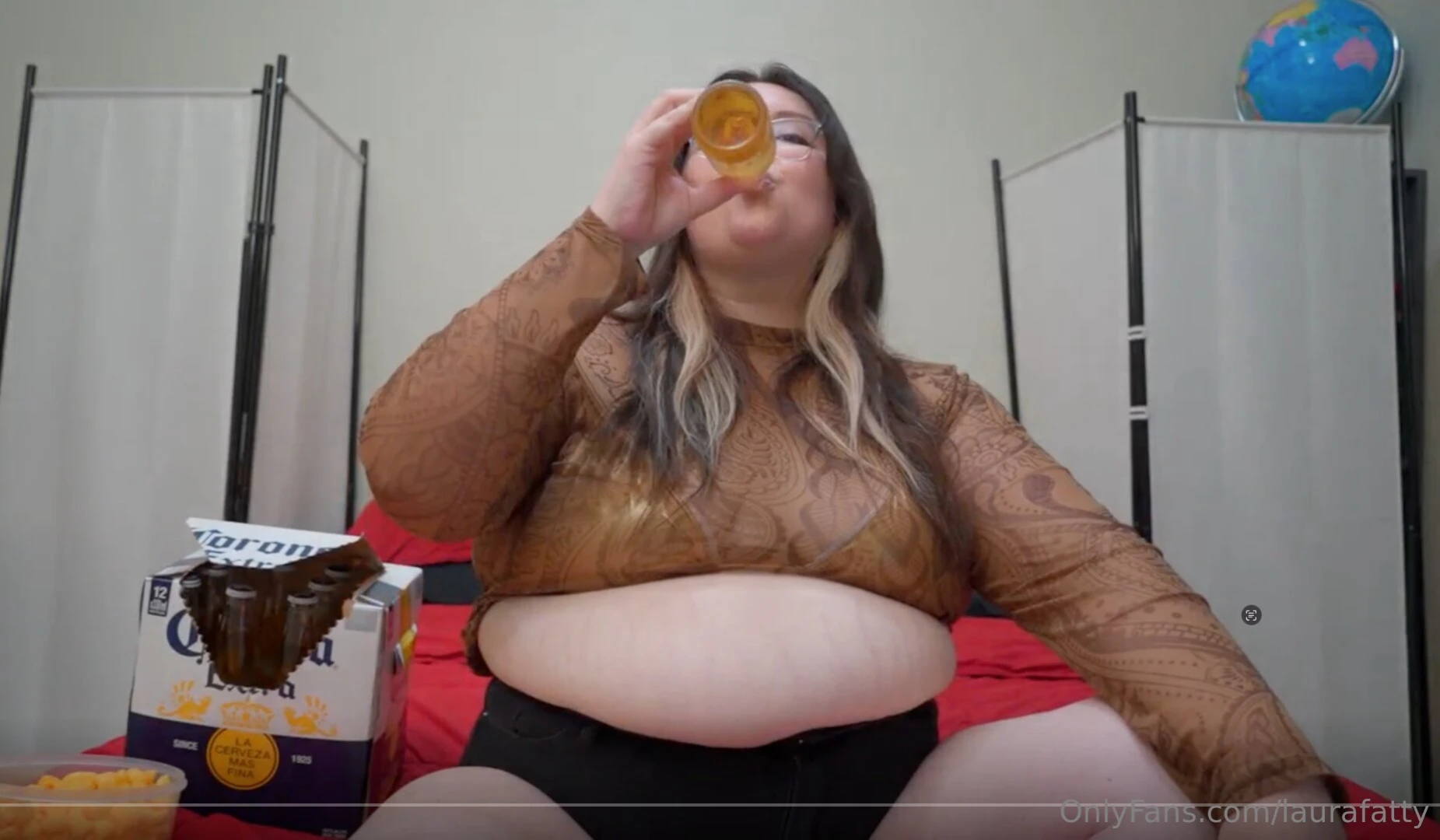 Do yo remember the massive beer chugging live stream here you have 