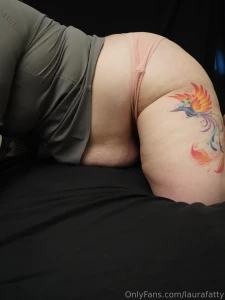 Does this sexy secretary deserves donuts part 4