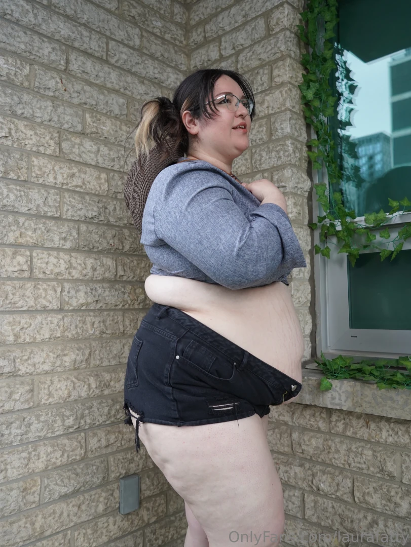 Howdy would you bite that rolls part 7 
