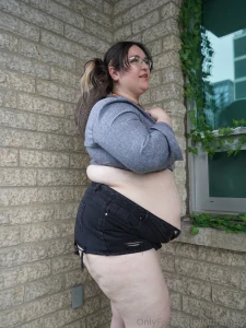 Howdy would you bite that rolls part 7