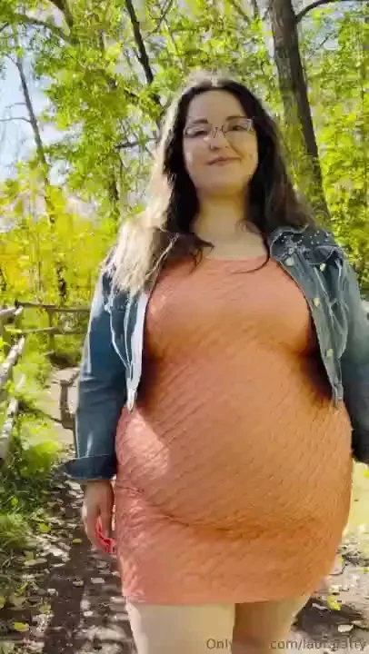 Look at that belly boing 