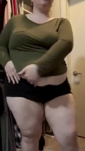 I just love to have a big belly to play with part 1