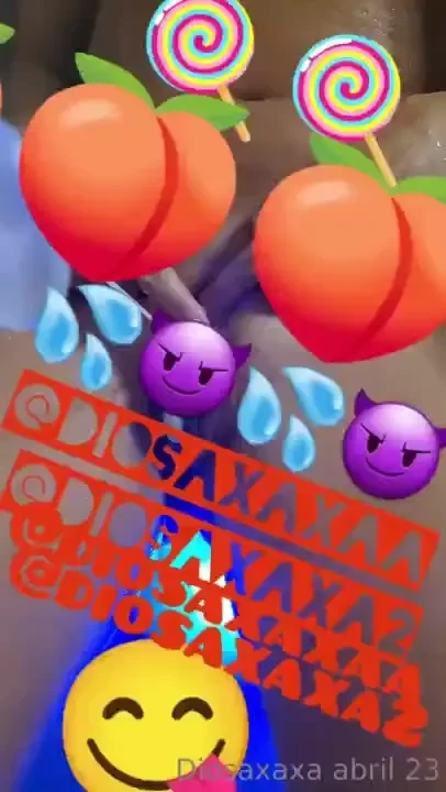 Buena mojada se da mi co ito en la ba era me lo toco muy rico que 