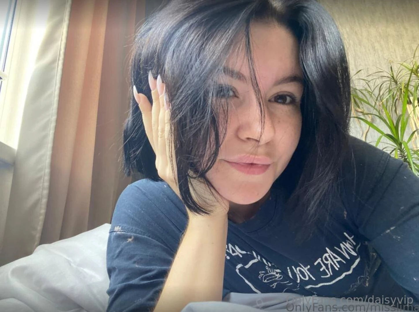 Hot brunette misslima loves to have fun alone at home she will give part 33 