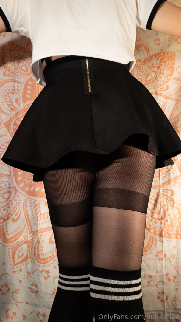 Hopefully it looks inviting for the right kind of guy part 2 