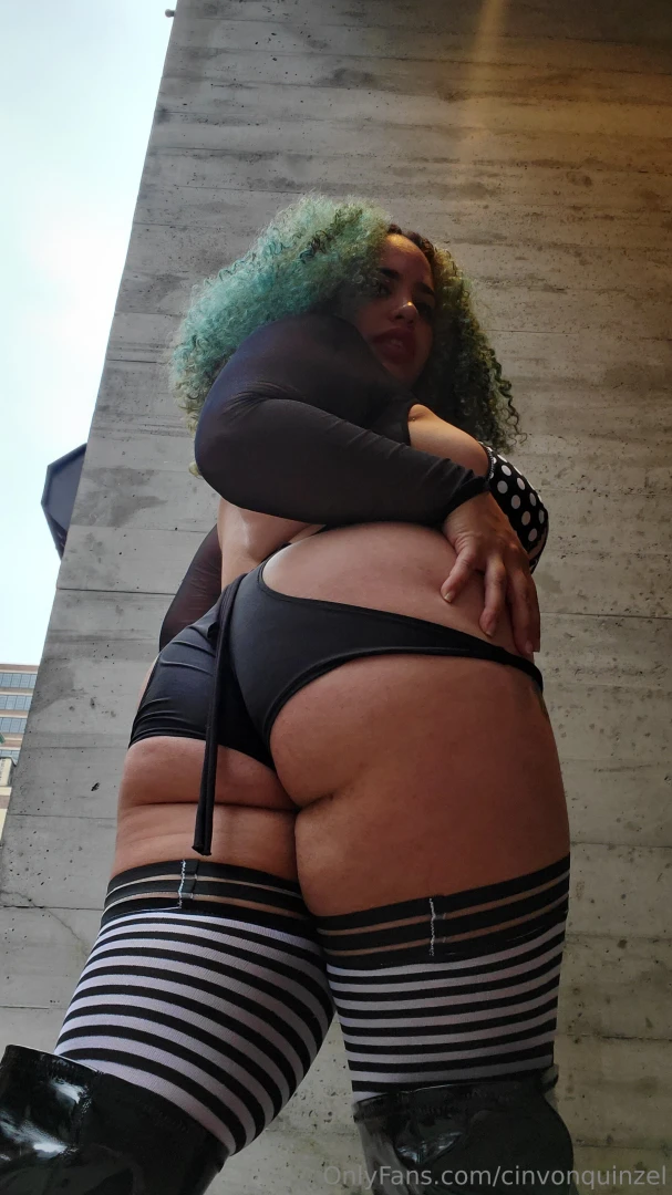 Always here to tease amp clown around www onlyfans com cin_von_quinzel part 2 