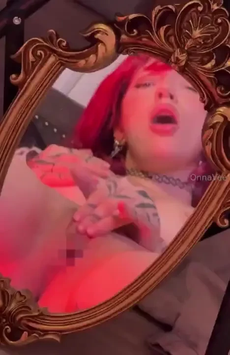 Posting this cute vid on my vip page right now no ppv onna_vee 