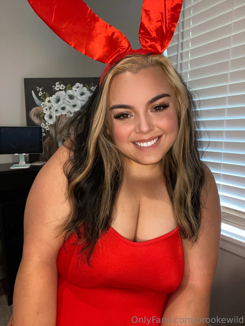 Some bunny wants your cock 