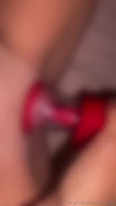 I was watching tv and got super horny so decided to use my suction toy 