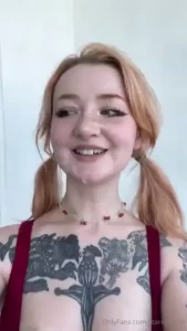 Just filmed myself sucking dick and getting a cumshot on my face hehe