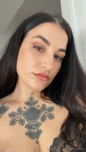 Admire your goddess perfect face