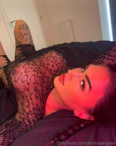 Red light vibes part 1