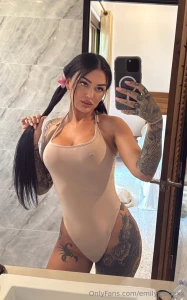 Wanna pullll my hair instead