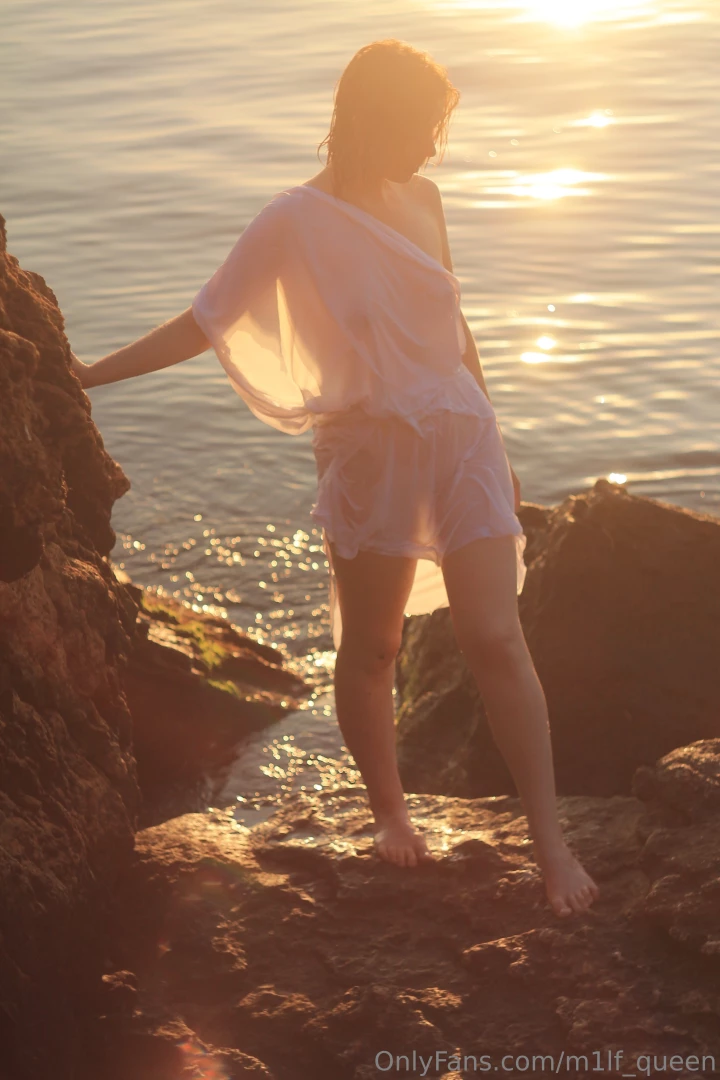 I am immersed in the world of eroticism and passion i present you my 