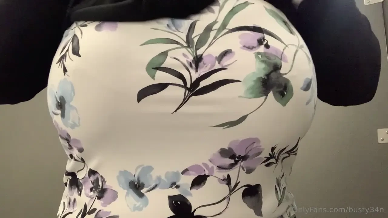 Omg someone walked in while i was recording at work part 1 