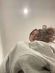 Swipe to see under the hoodieee sending a new boob play vid to your part 1