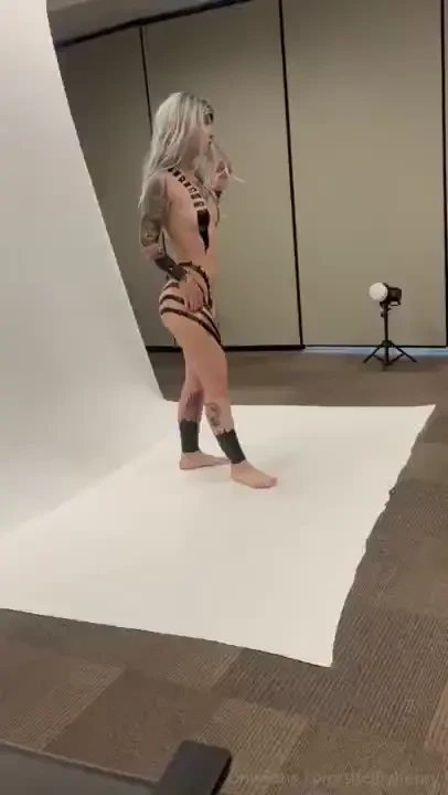 A behind the scenes video from today s shoot 