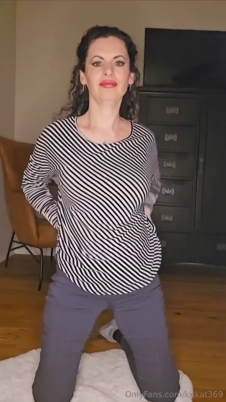 I got any move you need baby cum get it 