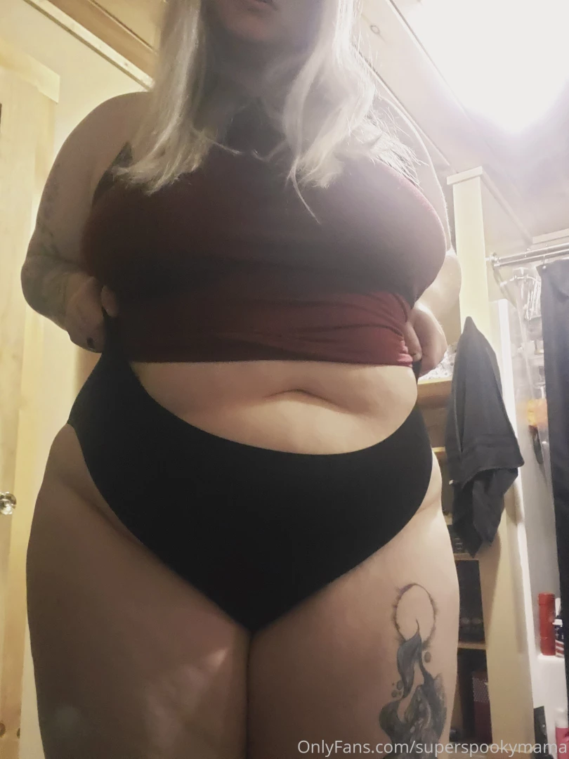 Good night amp sweet dreams from a whole lotta woman 