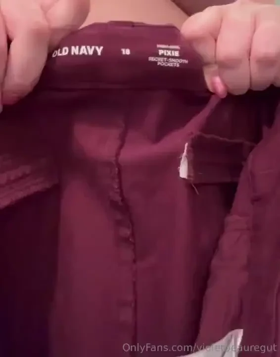 I m getting way too fat for my clothes 