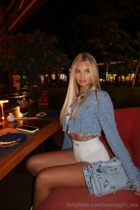 An evening when everything came together mood image and this light