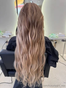 Today i decided to change my image and dyed my hair a bright color now