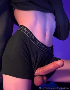 Just some pictures of my bulge and conk 3 new video tomorroowwwwwww